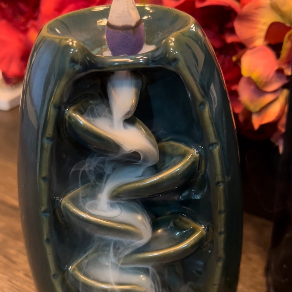 Incense waterfall with 3 bags of waterfall incense cones.